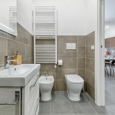 公寓 Bologna Centro Suite Ugo Lenzi, 6 博洛尼亚