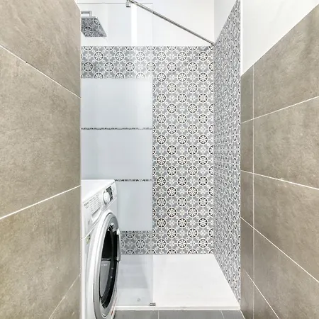 Bologna Centro Suite Ugo Lenzi, 6 *