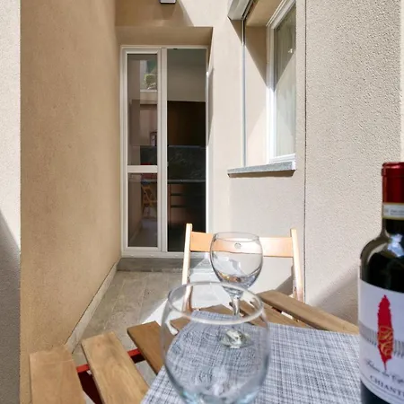 Bologna Centro Suite Ugo Lenzi, 6 Apartment